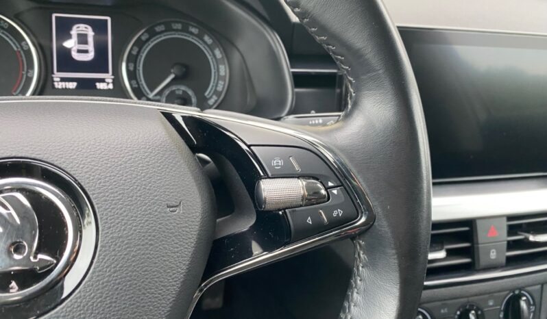 Škoda Scala 1.0TSi ČR! 1.maj.! Car Play full
