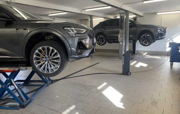 Servis E-tron