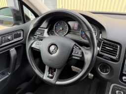 Volkswagen Touareg 3.0TDi 193kW R-Line! ČR! 1.maj full