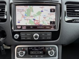 Volkswagen Touareg 3.0TDi 193kW R-Line! ČR! 1.maj full