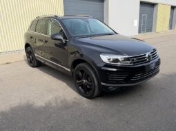 Volkswagen Touareg 3.0TDi 193kW R-Line! ČR! 1.maj full