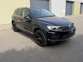 Volkswagen Touareg 3.0TDi 193kW R-Line! ČR! 1.maj