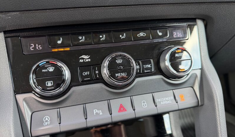 Škoda Karoq 2.0TDi 110kW! DSG! ČR! LED! full
