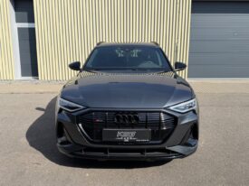 Audi e-tron 55 300kW! Quattro! S-Line! ČR!