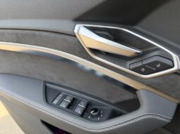 Audi e-tron 55 300kW! Quattro! S-Line! ČR! full