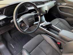 Audi e-tron 55 300kW! Quattro! S-Line! ČR! full