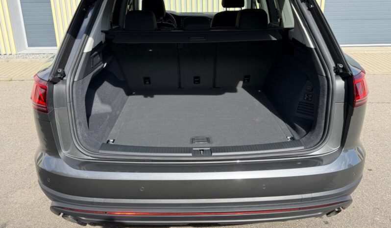 Volkswagen Touareg 3.0TDi 210kW! ČR! NOVÝ VŮZ full