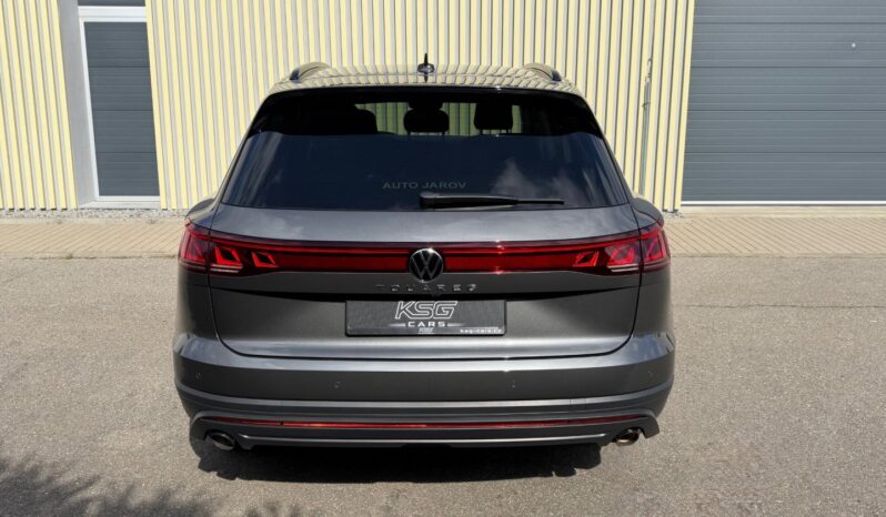 Volkswagen Touareg 3.0TDi 210kW! ČR! NOVÝ VŮZ full