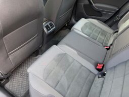 Volkswagen Golf Com. 1.6TDi Highline! ČR!1.maj full