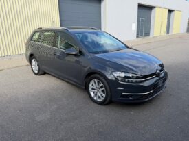 Volkswagen Golf Com. 1.6TDi Highline! ČR!1.maj