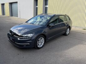 Volkswagen Golf Com. 1.6TDi Highline! ČR!1.maj