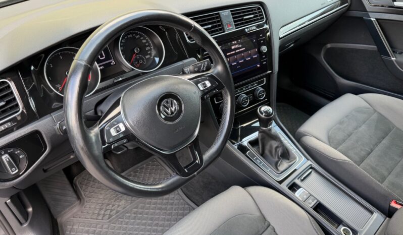 Volkswagen Golf Com. 1.6TDi Highline! ČR!1.maj full