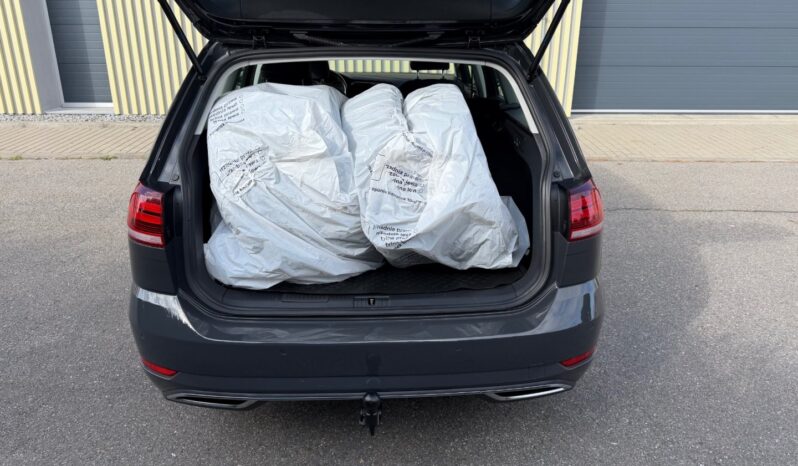 Volkswagen Golf Com. 1.6TDi Highline! ČR!1.maj full