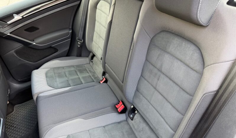 Volkswagen Golf Com. 1.6TDi Highline! ČR!1.maj full