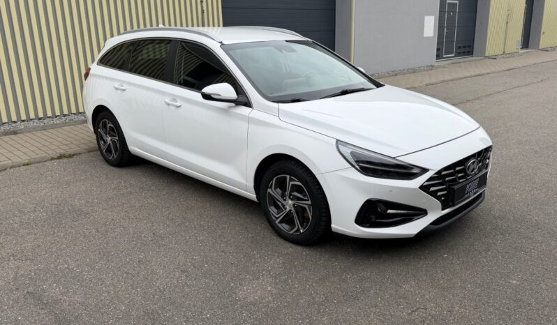 Hyundai i30 Com. 1.6CRDi ČR! 1.maj.! STYLE full