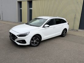 Hyundai i30 Com. 1.6CRDi ČR! 1.maj.! STYLE