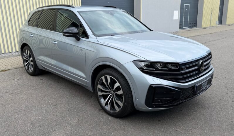 Volkswagen Touareg 3.0TDi R-Line! ČR! NOVÝ VŮZ full