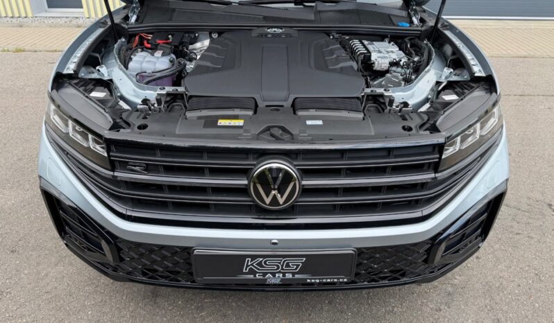 Volkswagen Touareg 3.0TDi R-Line! ČR! NOVÝ VŮZ full
