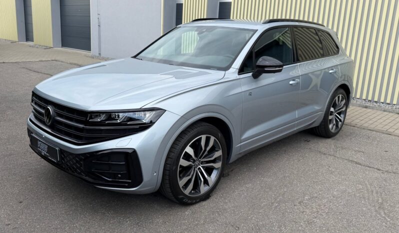 Volkswagen Touareg 3.0TDi R-Line! ČR! NOVÝ VŮZ full
