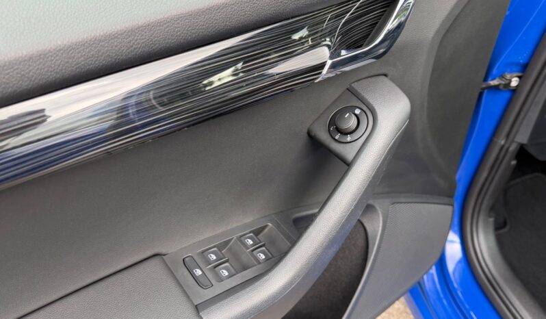 Škoda Octavia Com. 1.6TDi STYLE ČR! 1.maj.! full