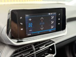 Peugeot 2008 1.5HDi 81kW ČR! 1.maj. ALLURE full