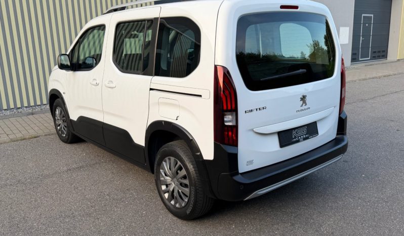 Peugeot Rifter 1.2PT 81kW ALLURE! Navigace! full