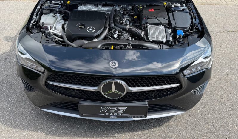 Mercedes-Benz CLA 180 SB Navi! 2 sady kol! full