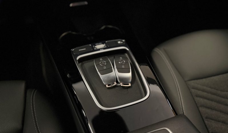 Mercedes-Benz CLA 180 SB Navi! 2 sady kol! full