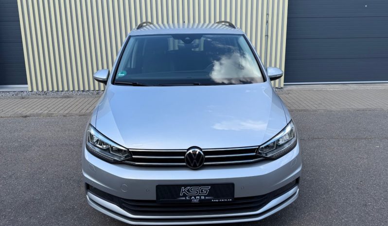Volkswagen Touran 2.0TDi 110kW DSG! Tažné! Vyhř. full