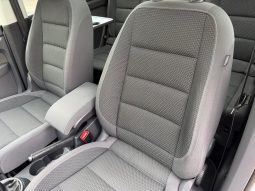 Volkswagen Touran 2.0TDi 103kW! ČR! Panorama!Xen full