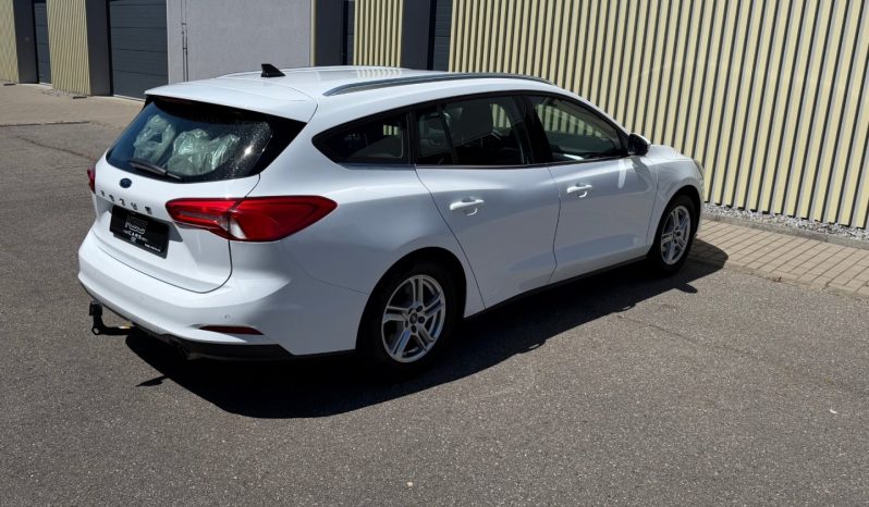 Ford Focus Com. 1.5TDCi 88kW Tažné! Navi! full