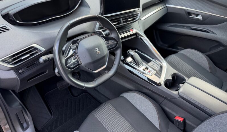 Peugeot 5008 1.2PT 96kW! 7 míst! ZÁRUKA full