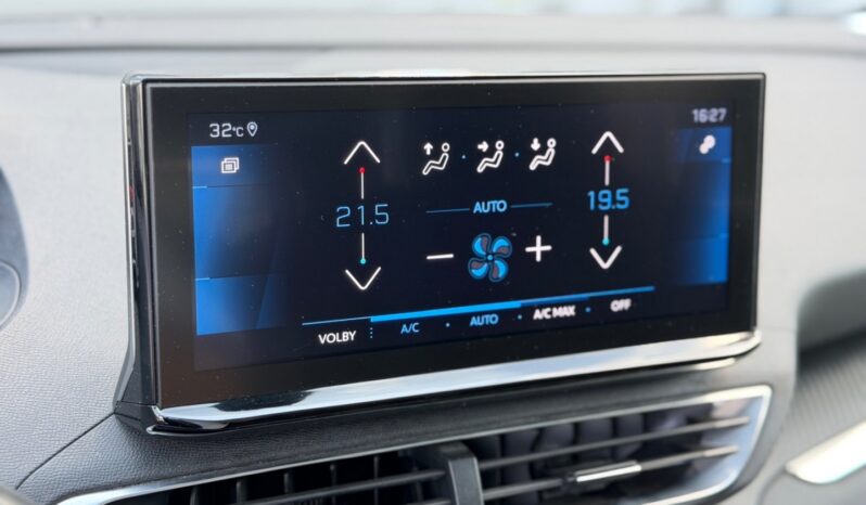 Peugeot 5008 1.2PT 96kW! 7 míst! ZÁRUKA full