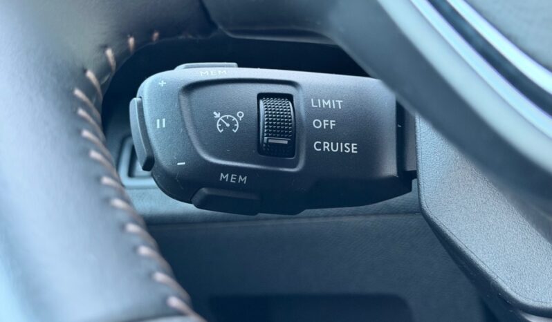 Peugeot 3008 1.2PT 96kW Navigace! Kamera! full