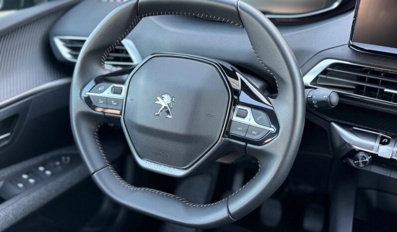 Peugeot 3008 1.2PT 96kW Navigace! Kamera! full