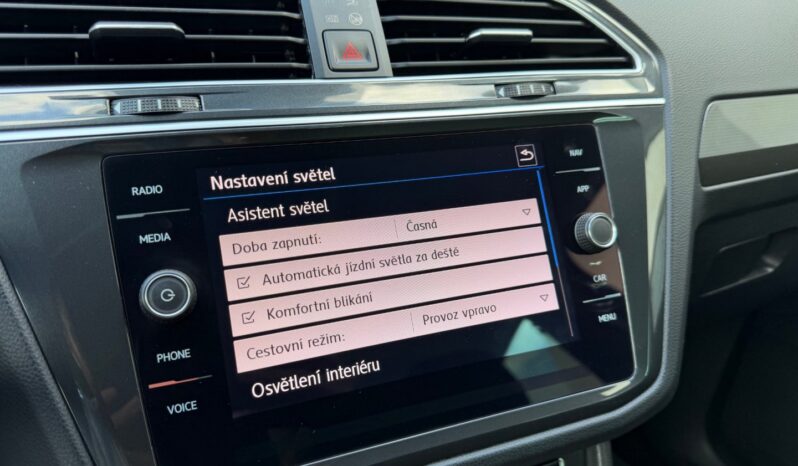 Volkswagen Tiguan 1.5TSi 110kW DSG! Tažné! IQ full