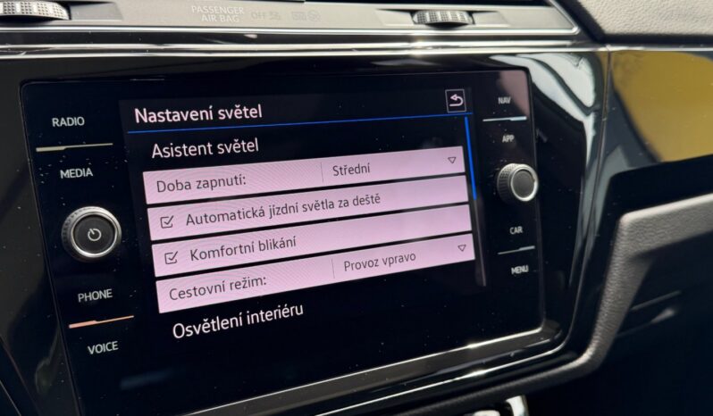 Volkswagen Touran 1.5TSi 110kW DSG R-line! full