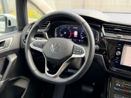 Volkswagen Touran 1.5TSi 110kW DSG R-line! full