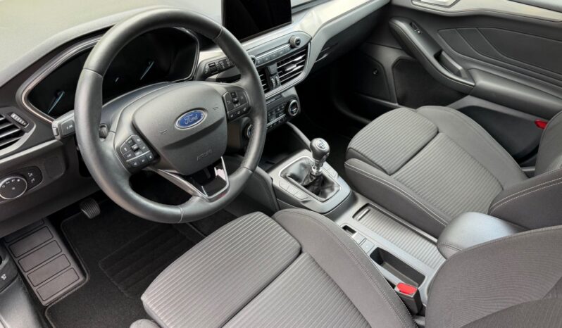 Ford Focus Com. 1.5TDCi 88kW TITANIUM! Ta full