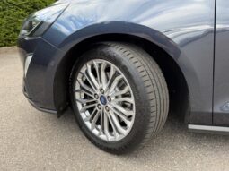 Ford Focus Com. 1.5TDCi 88kW TITANIUM! Ta full