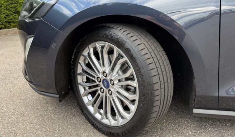 Ford Focus Com. 1.5TDCi 88kW TITANIUM! Ta full