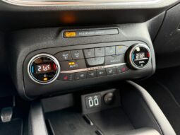 Ford Focus Com. 1.5TDCi 88kW TITANIUM! Ta full