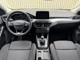 Ford Focus Com. 1.5TDCi 88kW TITANIUM! Ta full