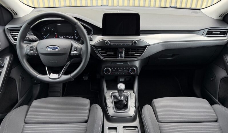Ford Focus Com. 1.5TDCi 88kW TITANIUM! Ta full