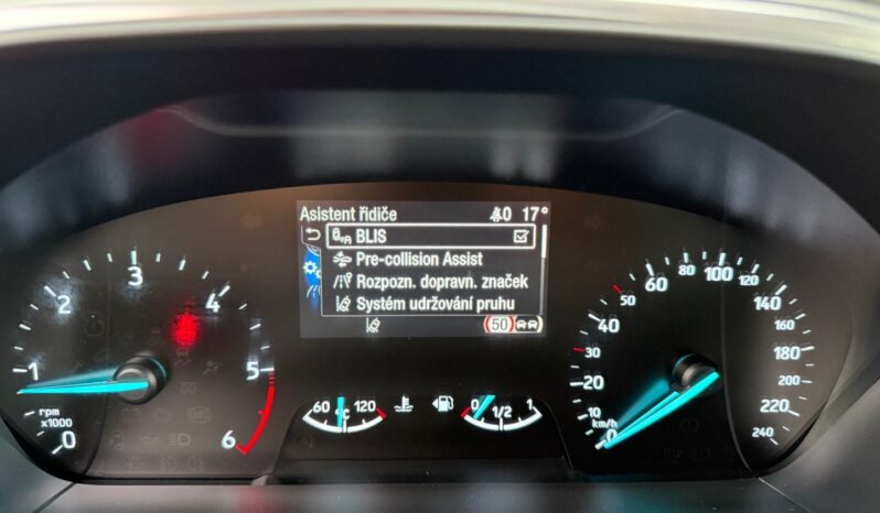 Ford Focus Com. 1.5TDCi 88kW TITANIUM! Ta full