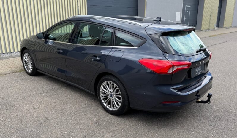 Ford Focus Com. 1.5TDCi 88kW TITANIUM! Ta full