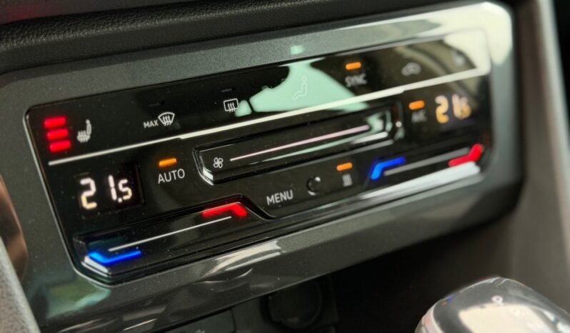 Volkswagen Tiguan 2.0TDi 4×4! WEBASTO! IQ Light full